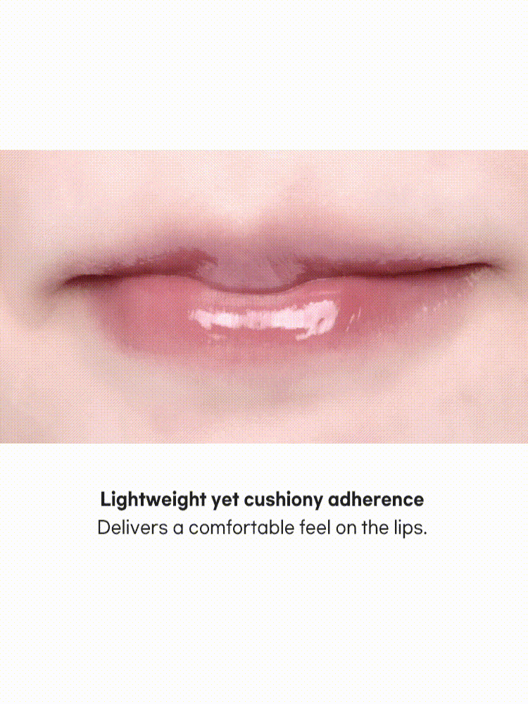 rom&nd Glasting Color Gloss 4g on lips, showcasing lightweight yet cushiony adherence for comfortable feel.