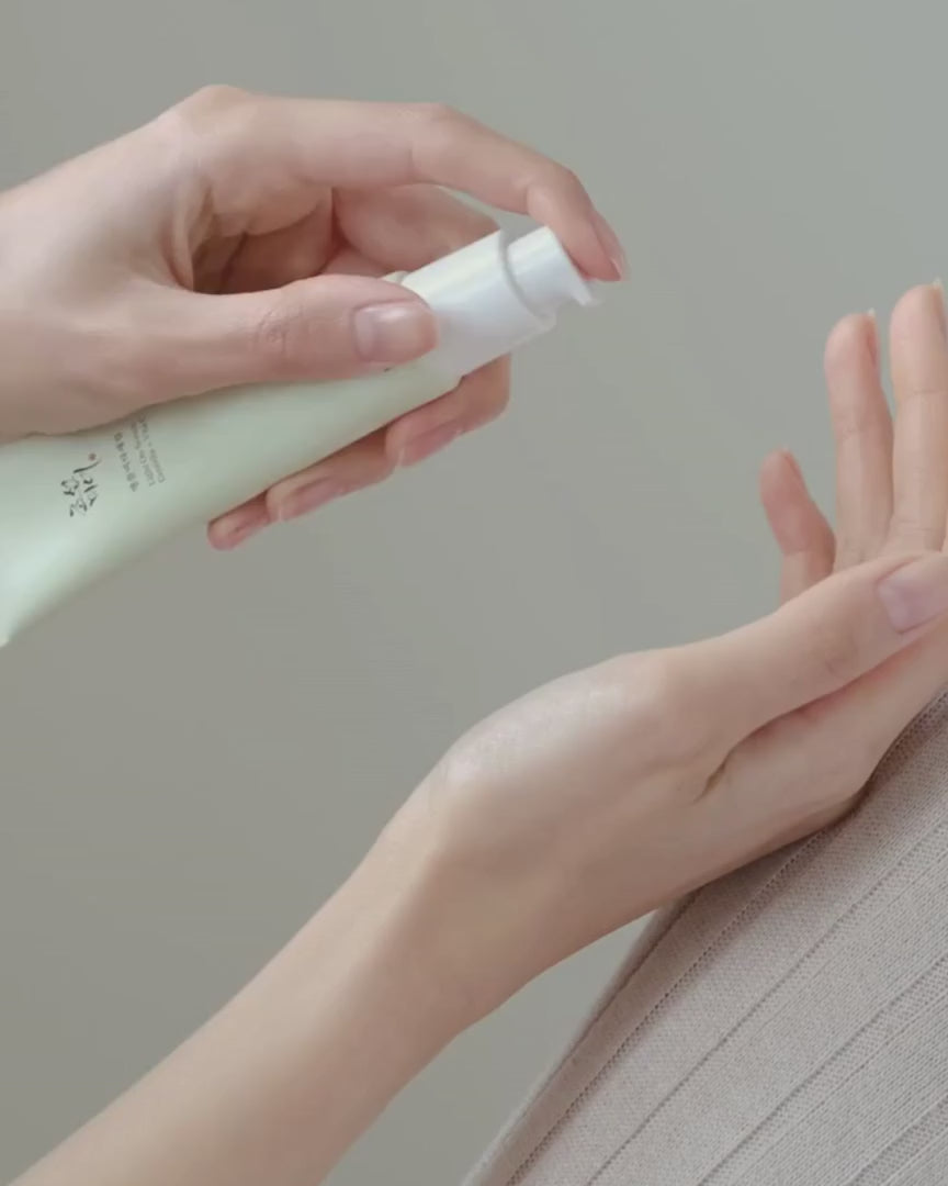 Load video: Beauty of Joseon Light On Serum : Centella + Vita C 30ml