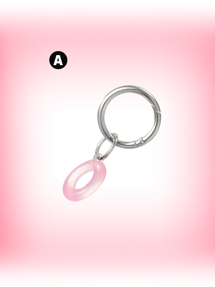rom&nd Tint ring in pink, featuring a keyring design and a stylish oval charm.